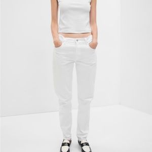 Gap Mid Rise Girlfriend Jeans with washwell white 33S